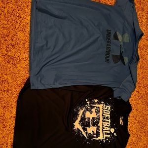 size youth L under armor t shirts